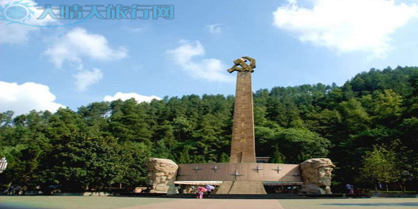 【多彩贵州】革命胜地遵义,黄果树,西江千户苗寨6日游